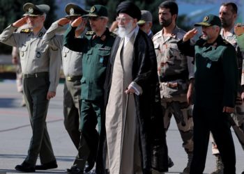 آن سردارسپه را با این سرداران سپاه چه نسبتی ست؟